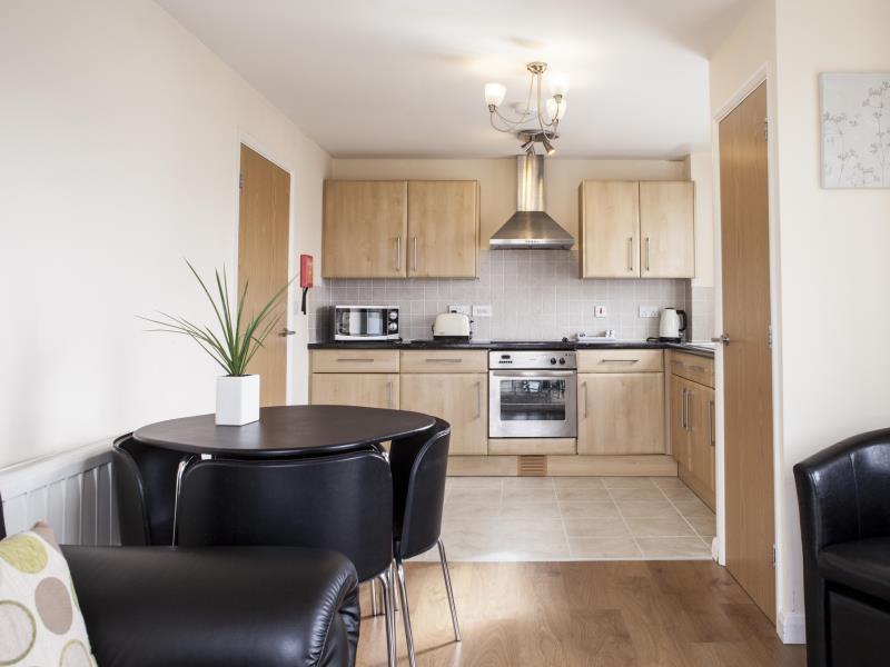 Cheltenham Plaza Apartments Ashchurch Εξωτερικό φωτογραφία