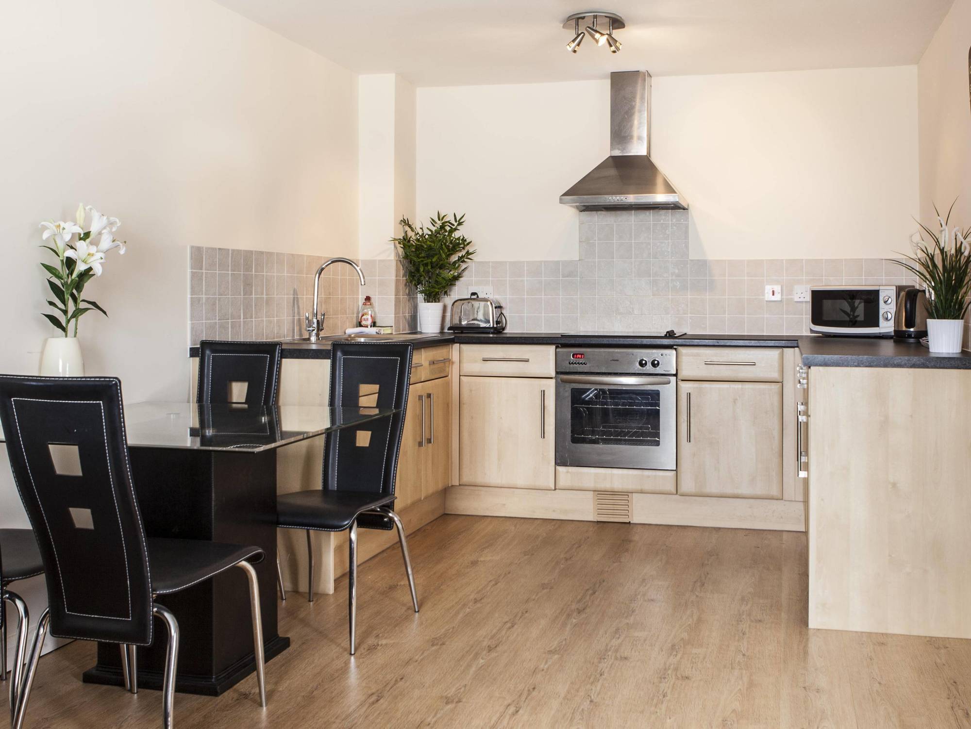 Cheltenham Plaza Apartments Ashchurch Εξωτερικό φωτογραφία